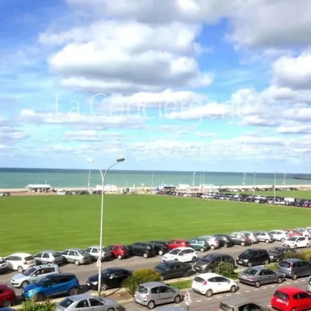 Dg 09 - Pied Vue Dieppe